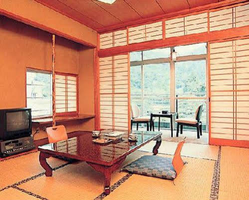 Izumiya Ryokan 우오누마시 외부 사진